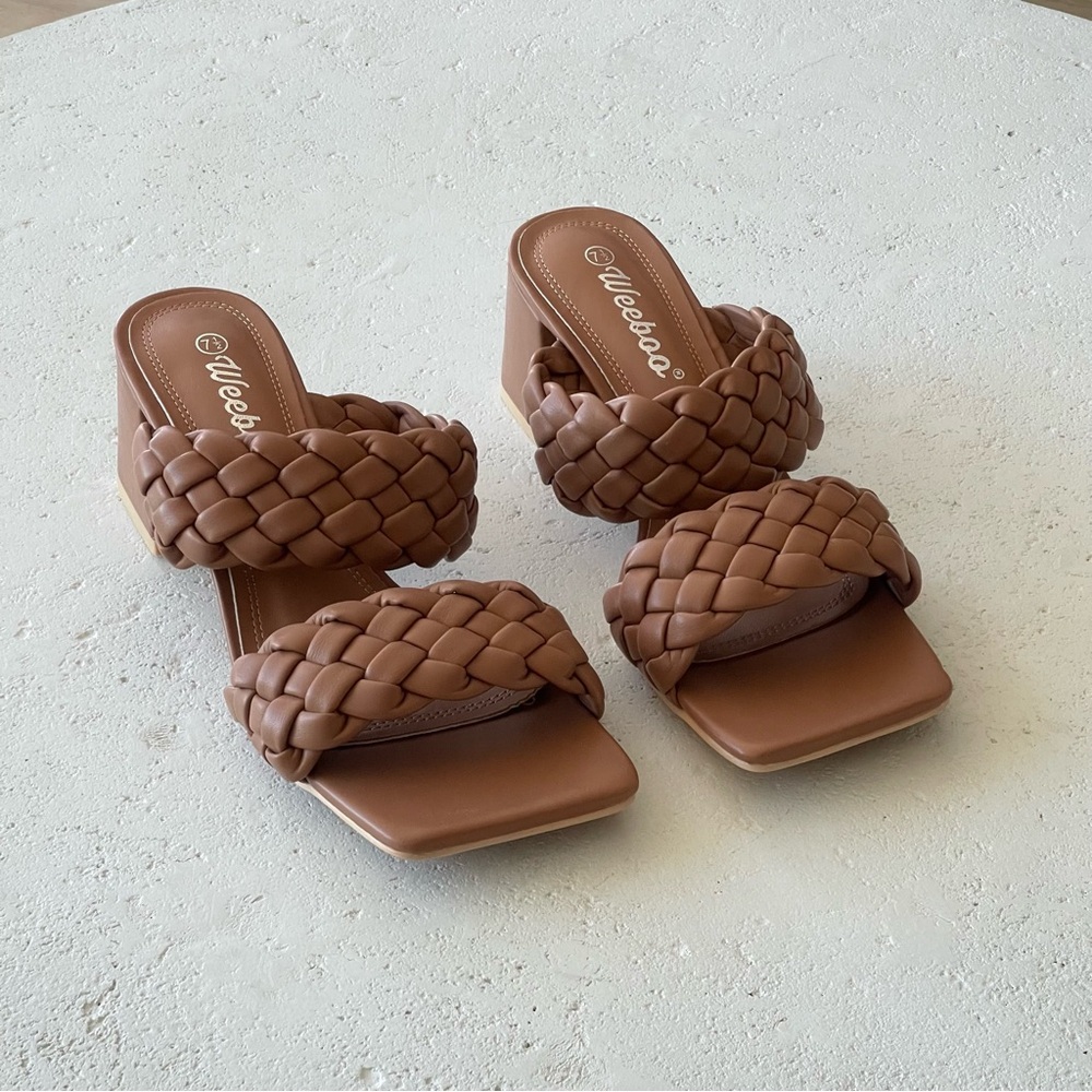 Brown Woven Heeled Sandals Women's 7.5 - Picture 6 of 9